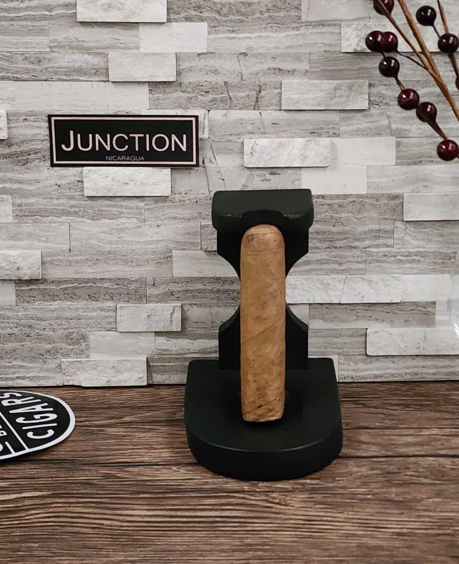 Junction Connecticut Short Robusto