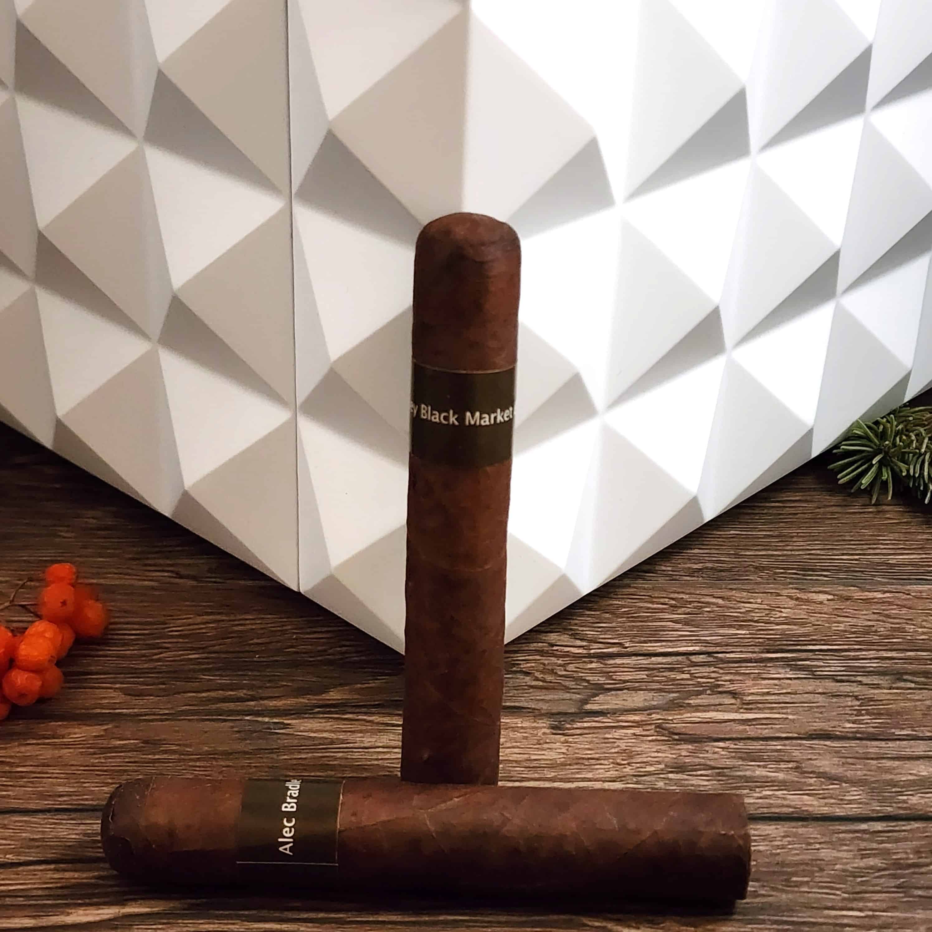 Alec Bradley Black Market Esteli Robusto