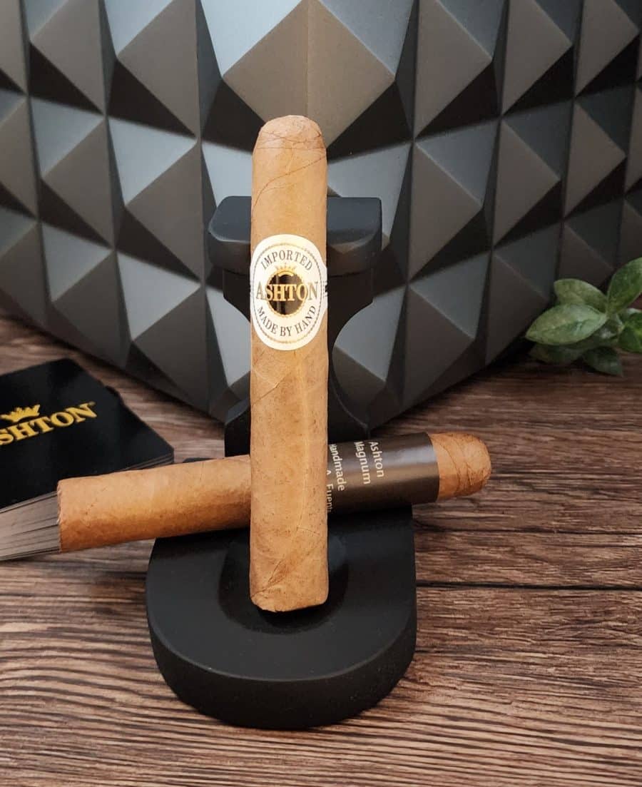 Ashton Classic Robusto