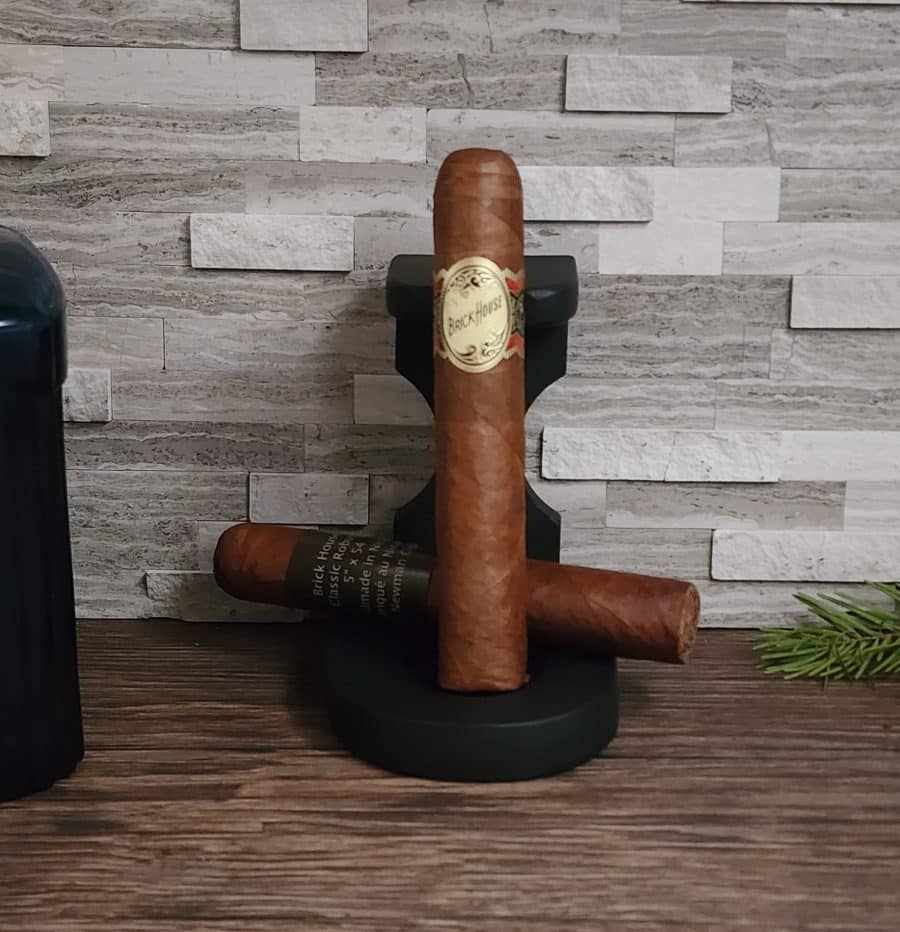 Brick House Classic Robusto