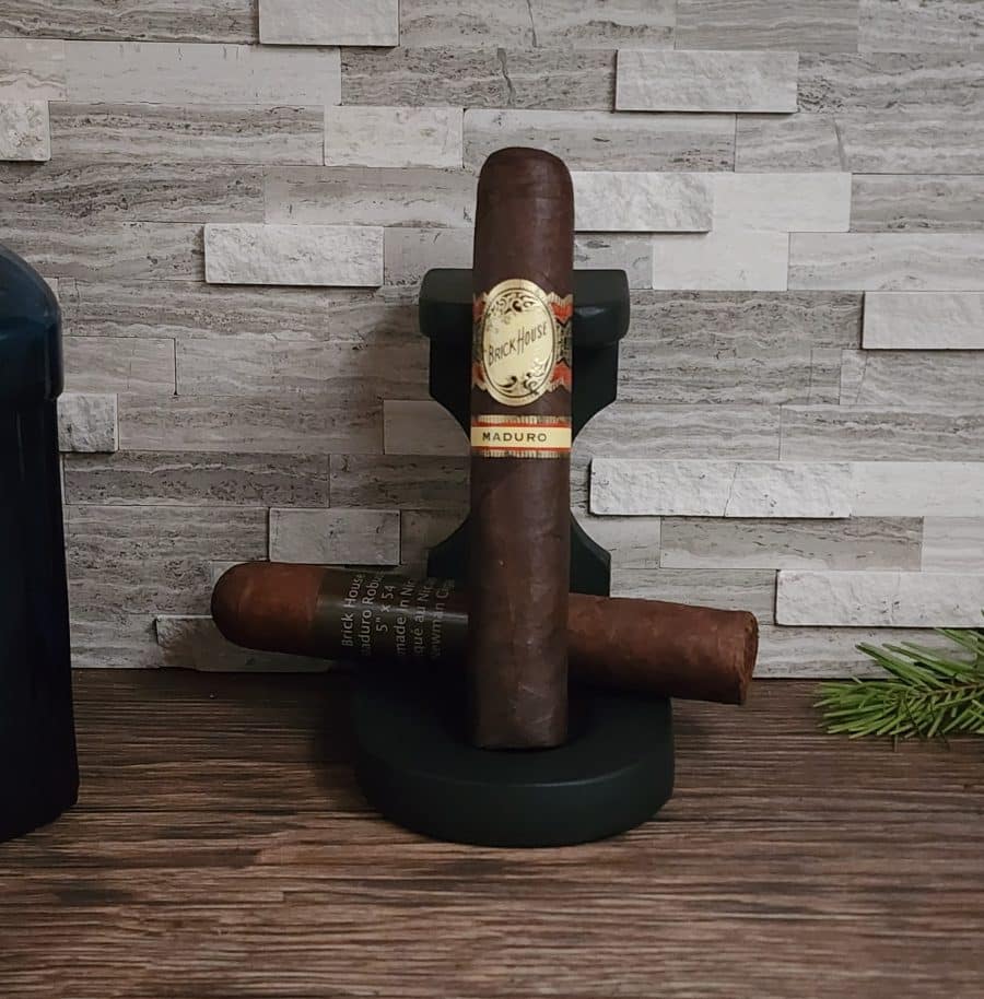 Brick House Maduro Robusto