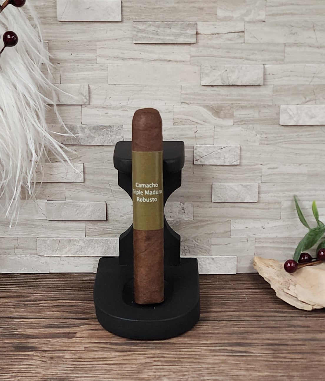 Camacho Maduro Robusto