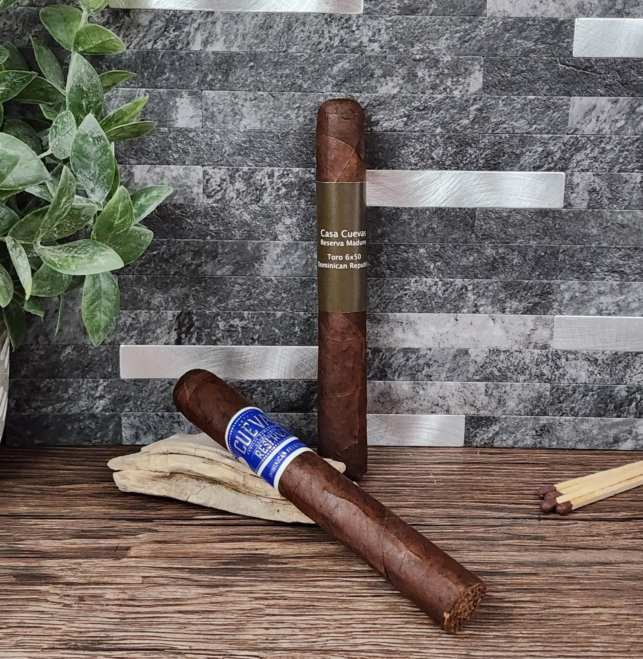 Casa Cuevas Maduro Reserva Toro (2)