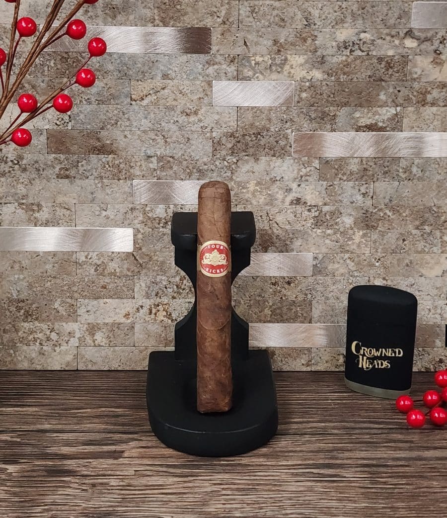 Crowned Heads Four Kicks Robusto