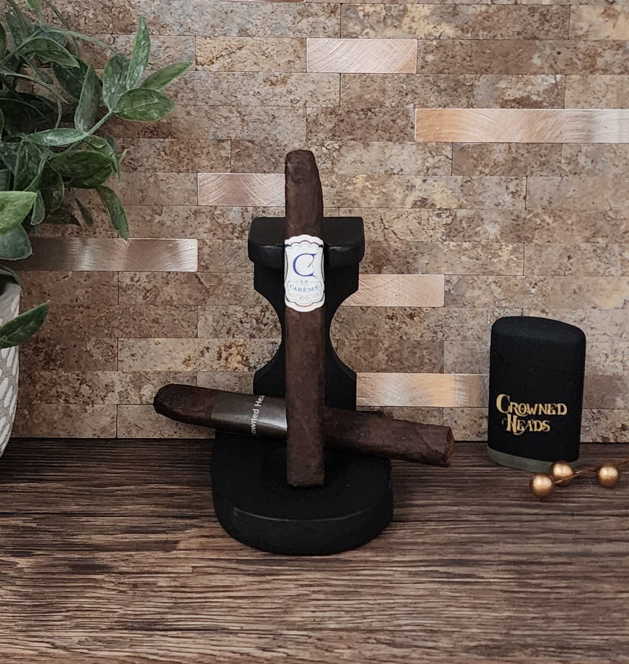 Crowned Heads Le Careme Cosacos