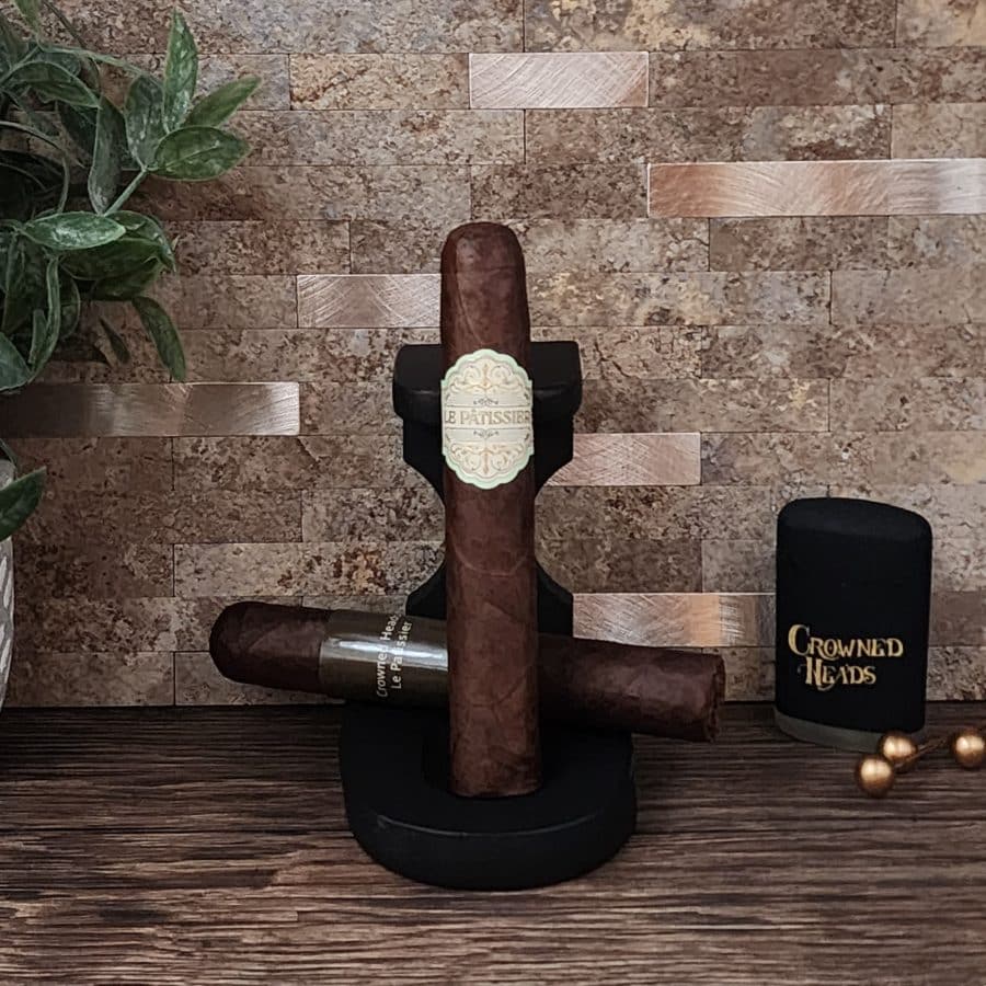 Crowned Heads Le Patissier No.54 Robusto