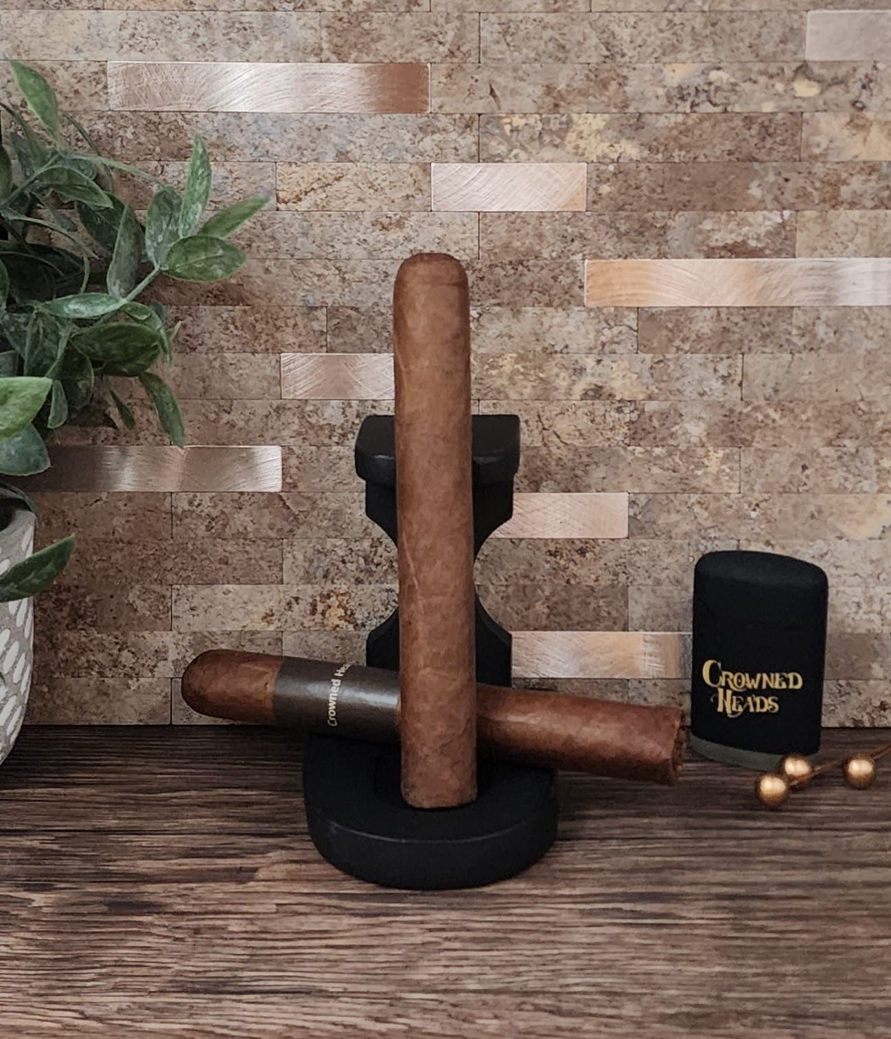 Crowned Heads Mil Dias Sublime