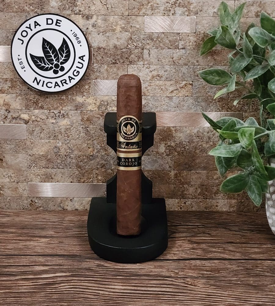 Joya De Nicaragua Dark Corojo Robusto