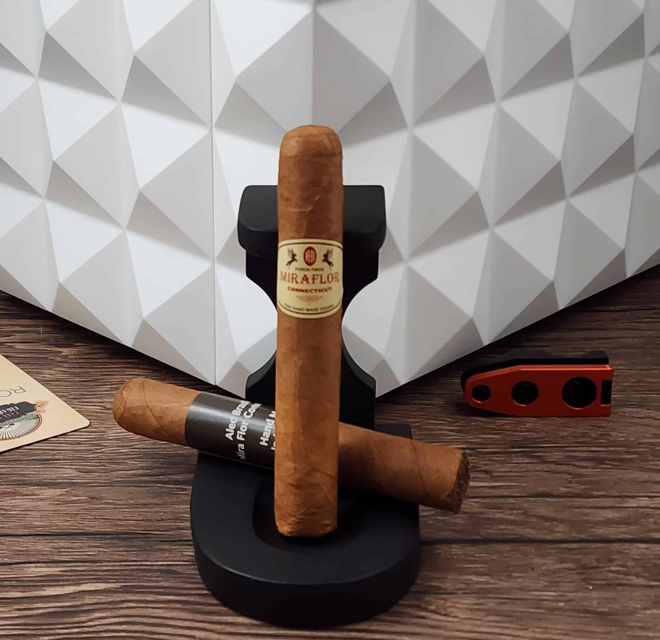 Mira Flor Connecticut Robusto