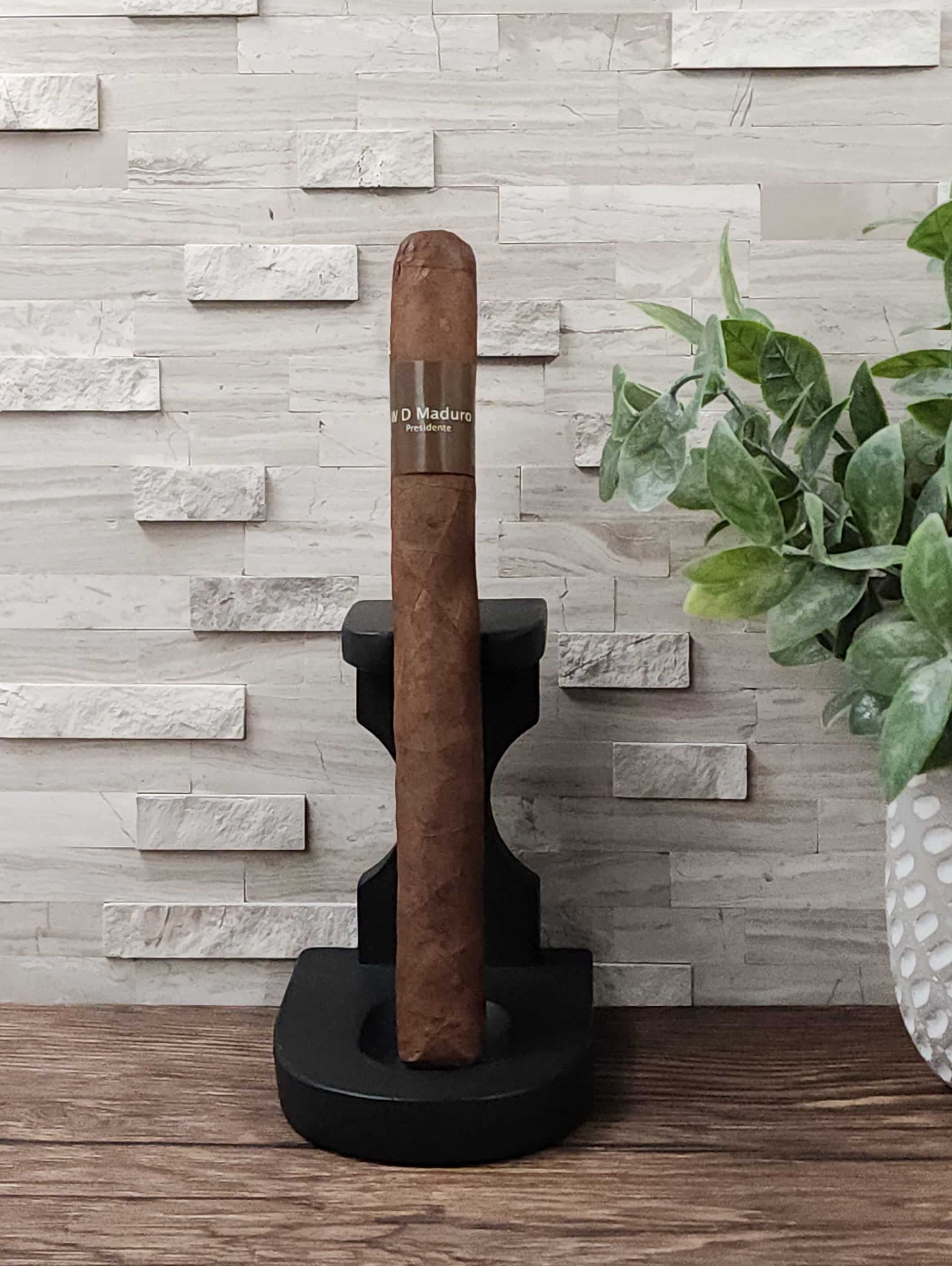 Wd Maduro Churchill