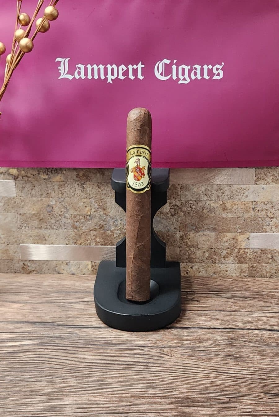 Lampert Oscuro Toro