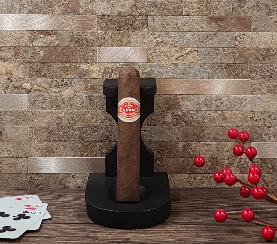 Gloria De Leon Fuerza Robusto