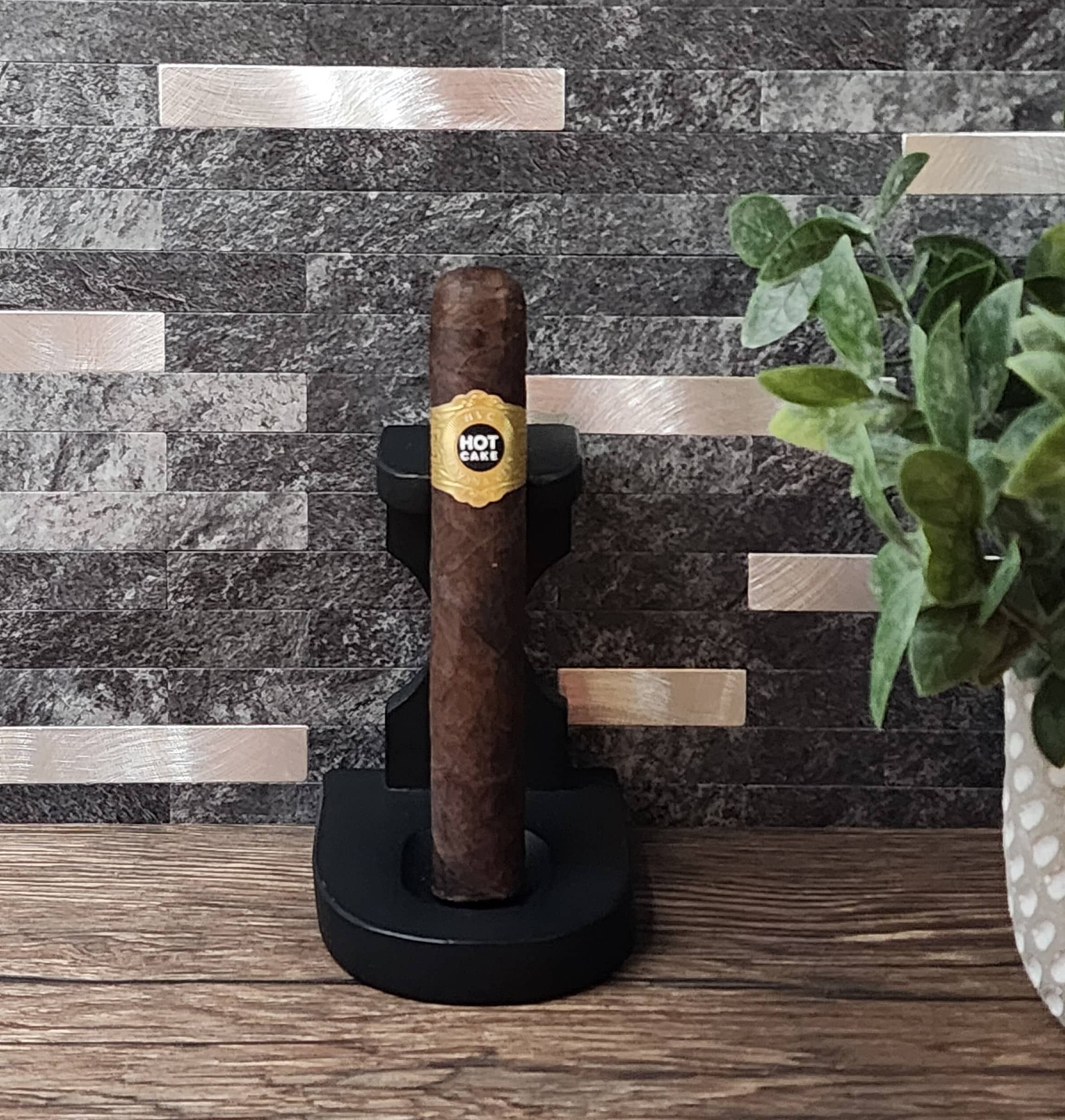 Hvc Hot Cake Broadleaf Fat Robusto