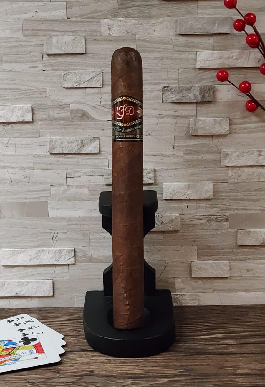 La Flor Dominicana Natural Digger