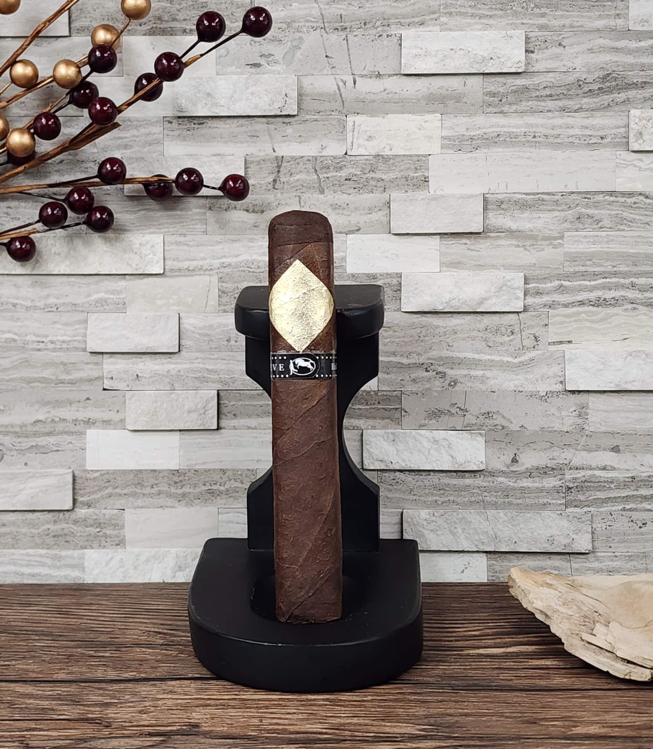 Cavalier Geneve Black Ii Robusto
