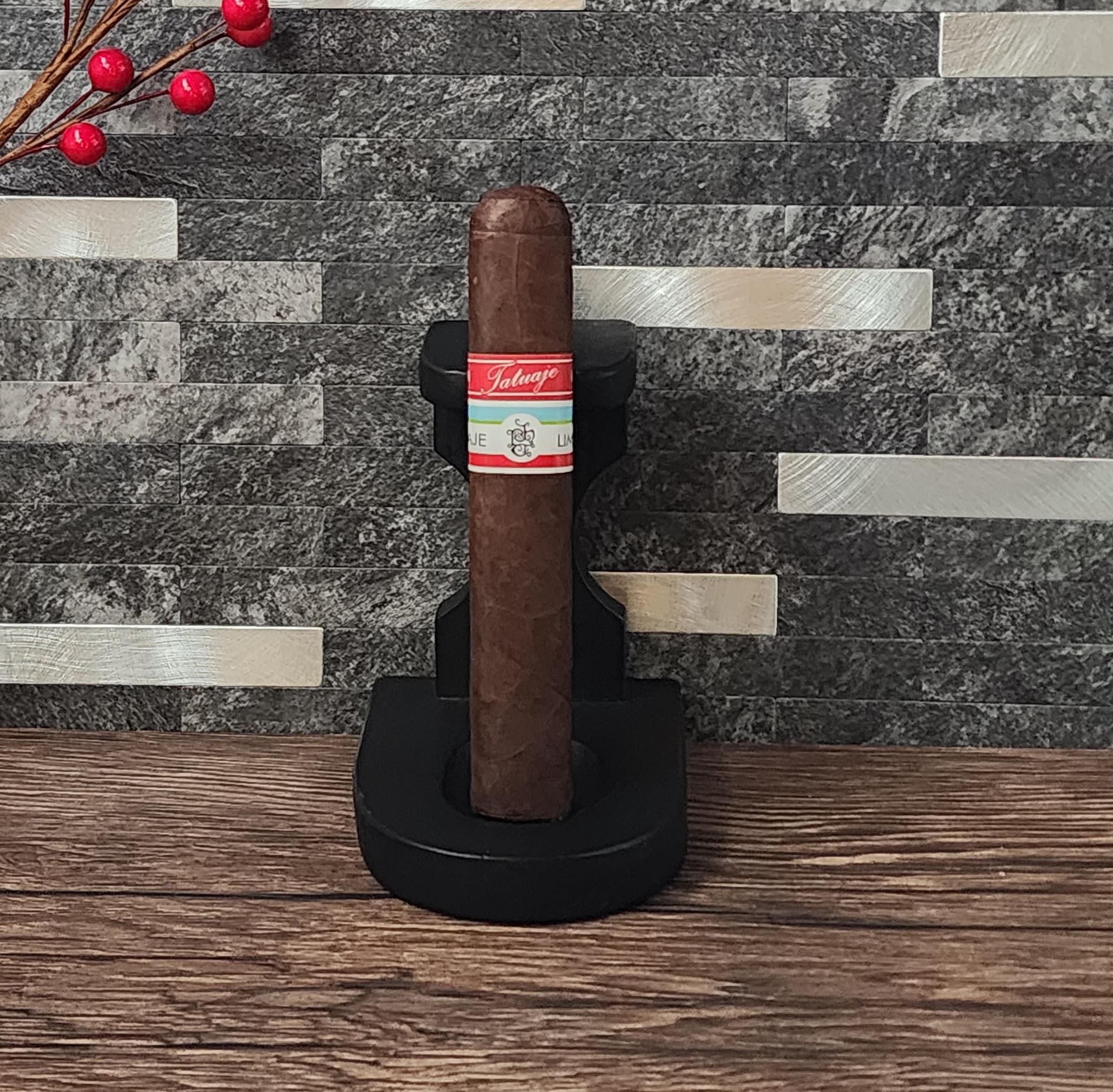 Tatuaje Canadian Exclusive Robusto