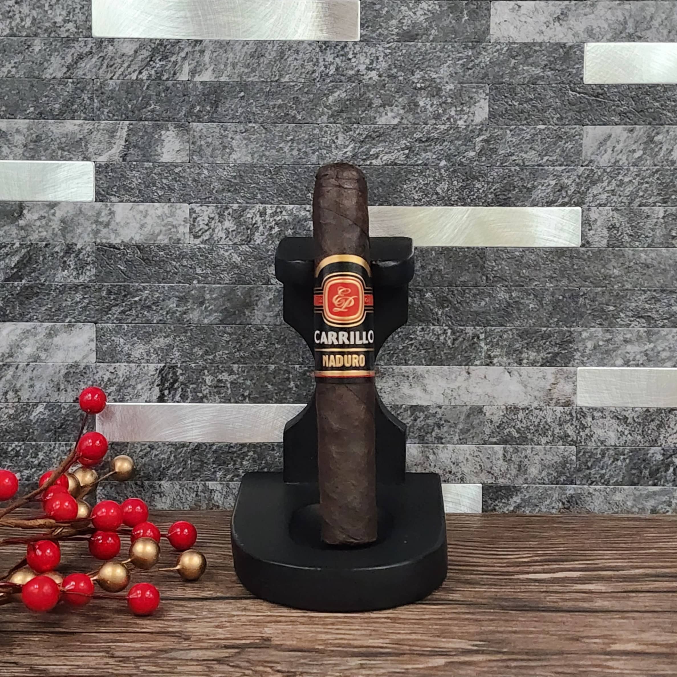 E.p Carrillo Essence Maduro Robusto