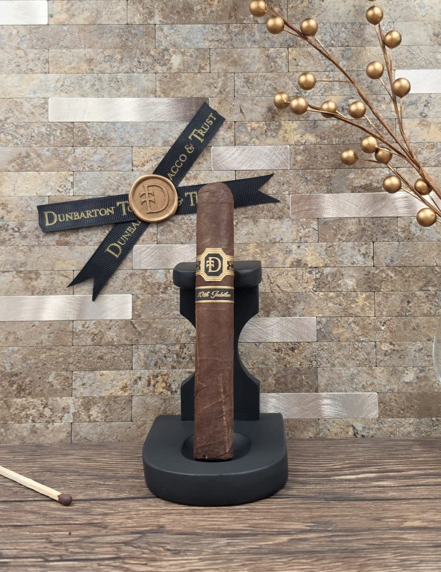Dunbarton 10th Jubilee Corona Gorda