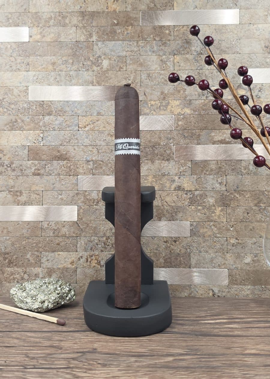 Dunbarton Mi Querida Black Sakakhan Double Corona
