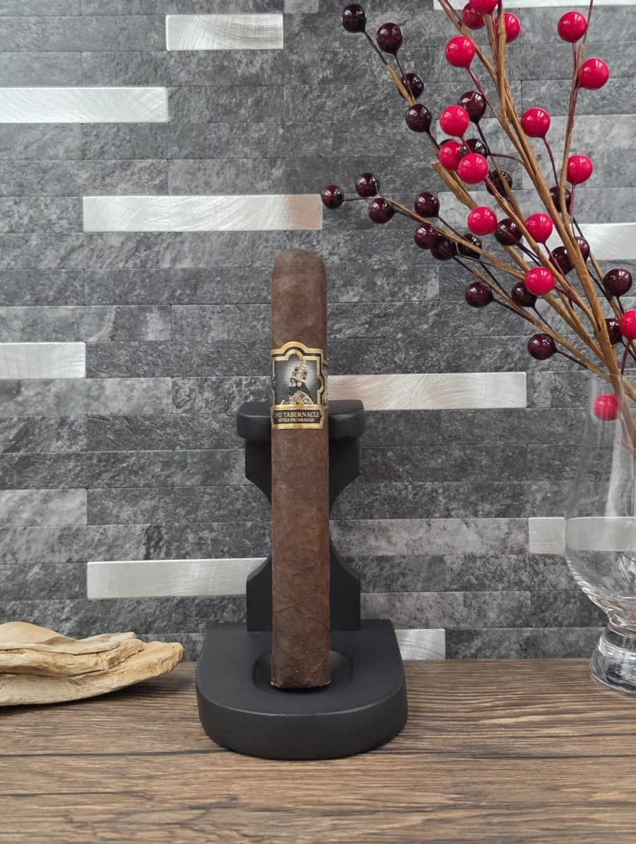 Foundation Cigars Tabernacle Broadleaf Toro